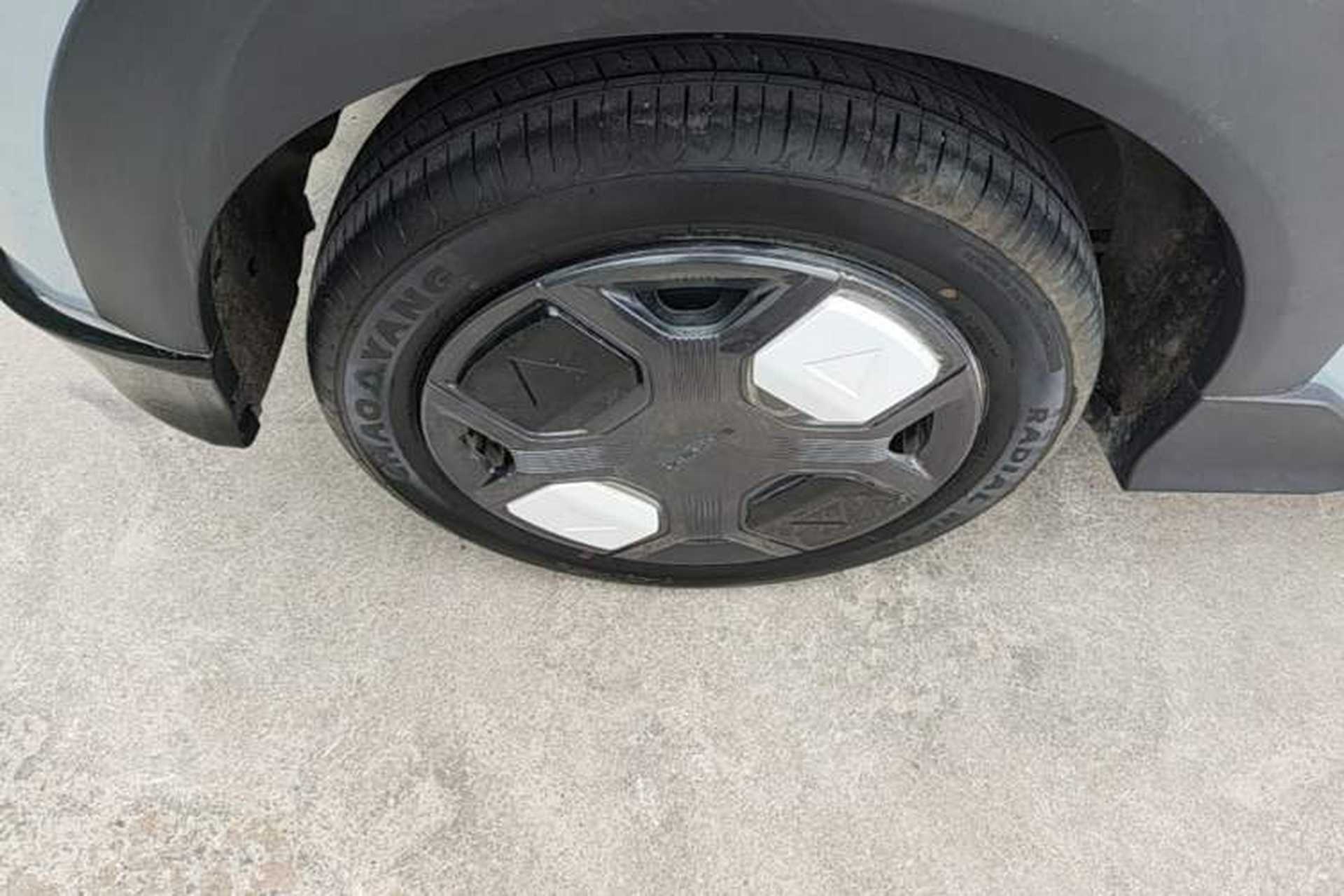 Used Geely Galaxy Panda 2025 210km Panda Kart Right Rear Wheel Hub