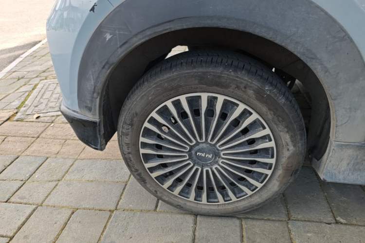 Used Geely Galaxy Panda 2025 210km Panda Kart Right Rear Wheel Hub