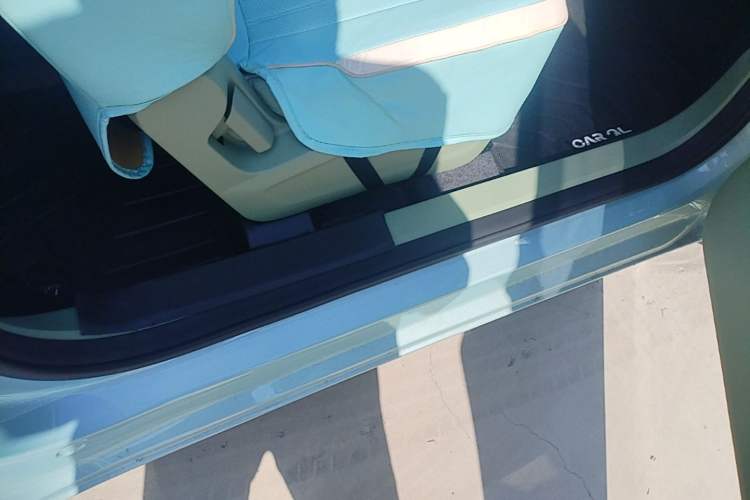 Used Geely Galaxy Panda 2025 210 km – Yuanqi Bear Right Side Sill