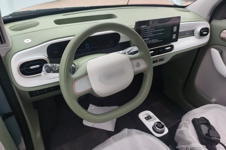 Used Geely Galaxy Panda 2025 210 km – Yuanqi Bear Steering Wheel