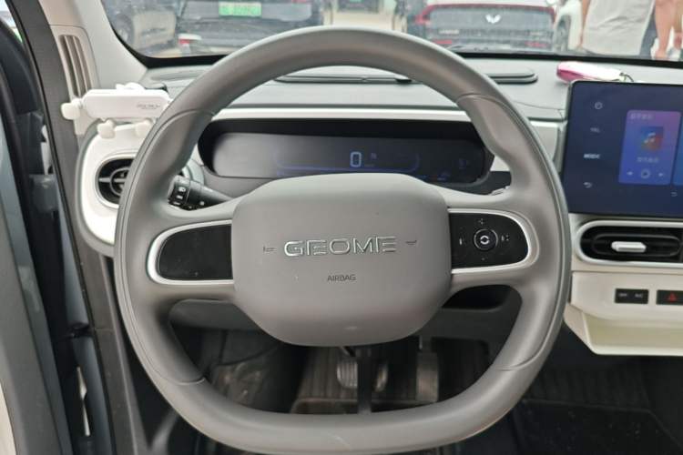 Used Geely Galaxy Panda 2025 210km Panda Kart Steering Wheel