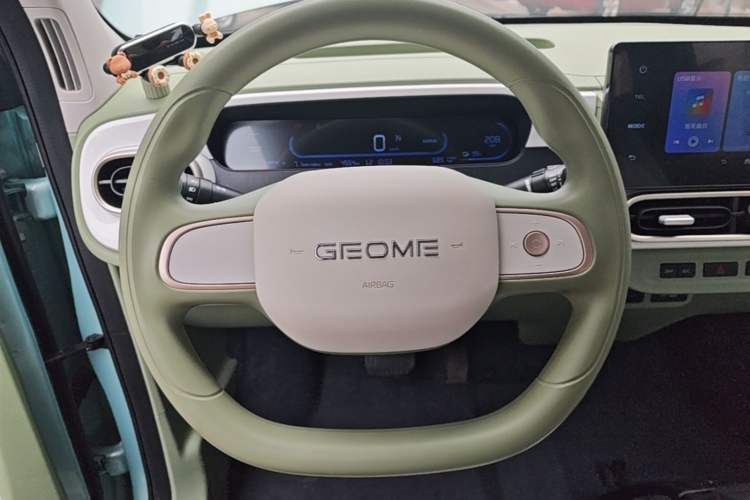 Used Geely Galaxy Panda 2025 210km Panda Rider Steering Wheel