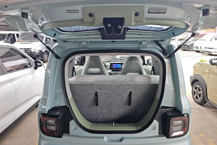 Used Geely Galaxy Panda 2025 210 km – Yuanqi Bear Trunk
