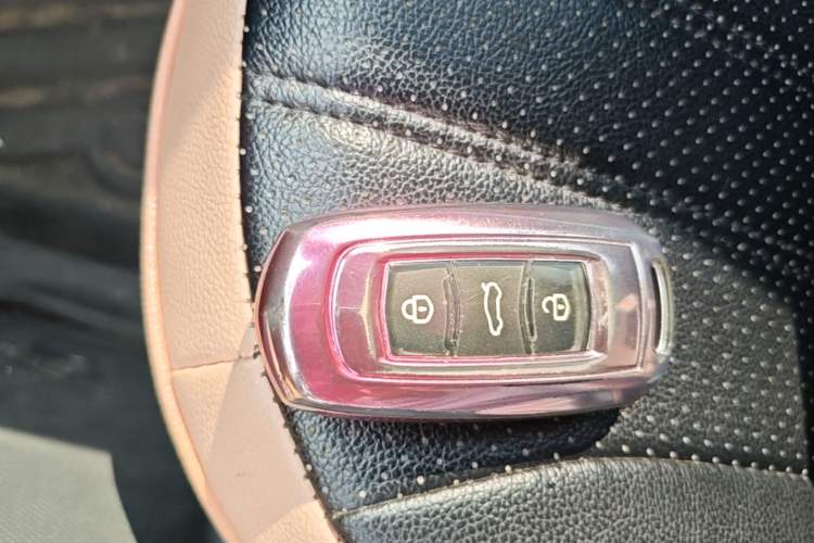 Used Geely Galaxy Panda 2025 210km Panda Kart Vehicle Key