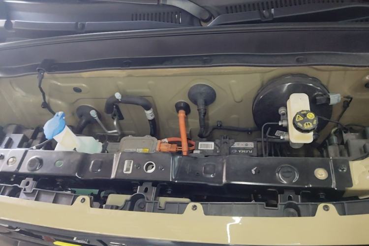 Used Geely Galaxy Panda 2025 210km Panda Rider Engine Bay