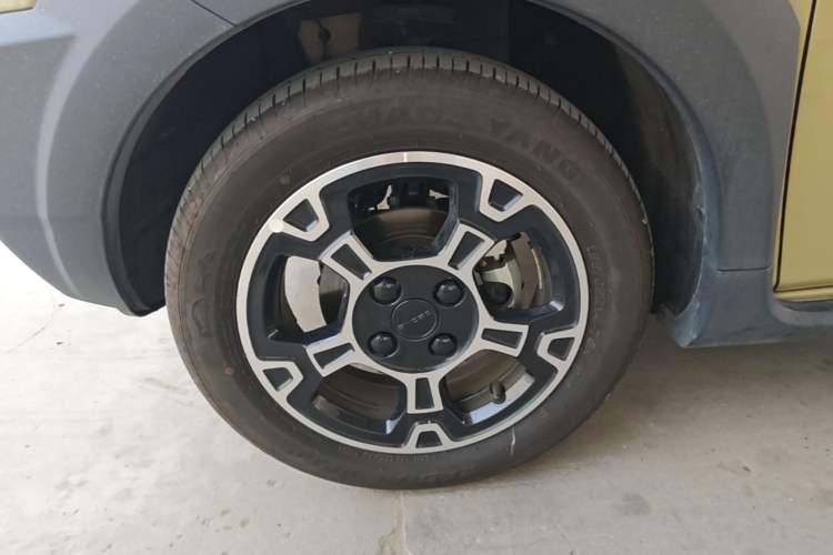 Used Geely Galaxy Panda 2025 210km Panda Rider Exterior 4