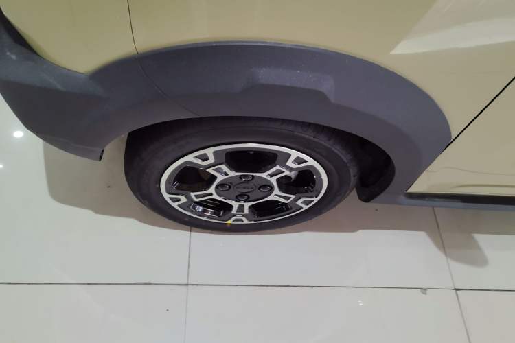 Used Geely Galaxy Panda 2025 210km Panda Rider Exterior 7