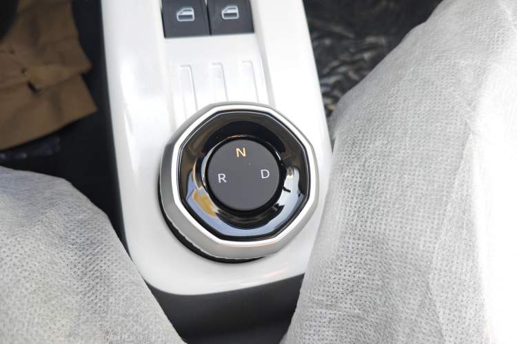 Used Geely Galaxy Panda 2025 210km Panda Rider Gear Lever