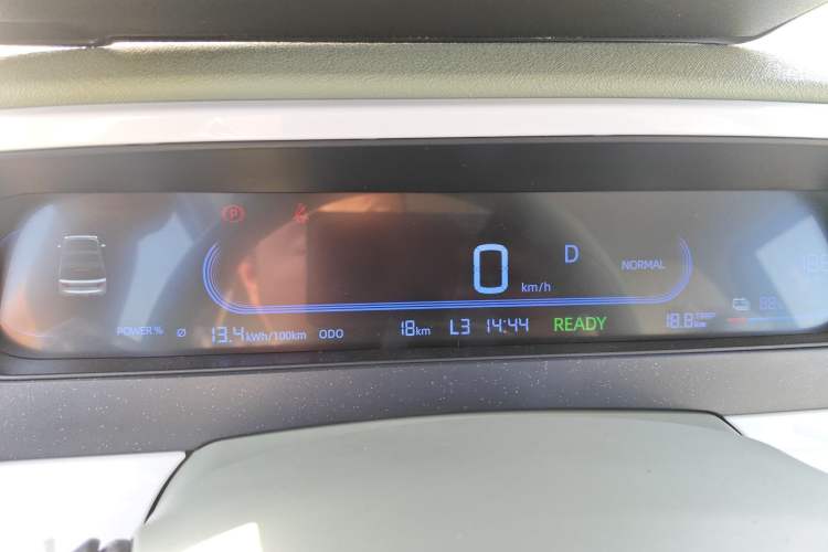 Used Geely Galaxy Panda 2025 210km Panda Rider Instrument Cluster