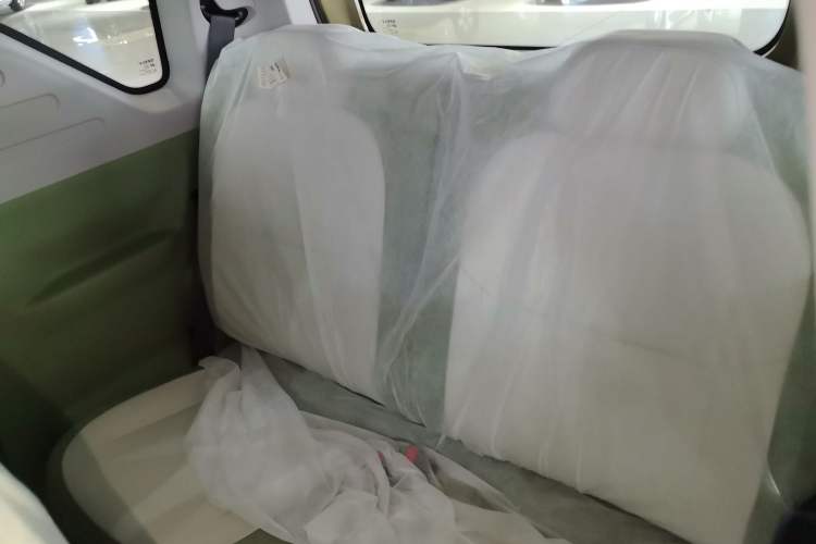 Used Geely Galaxy Panda 2025 210km Panda Rider Interior 4