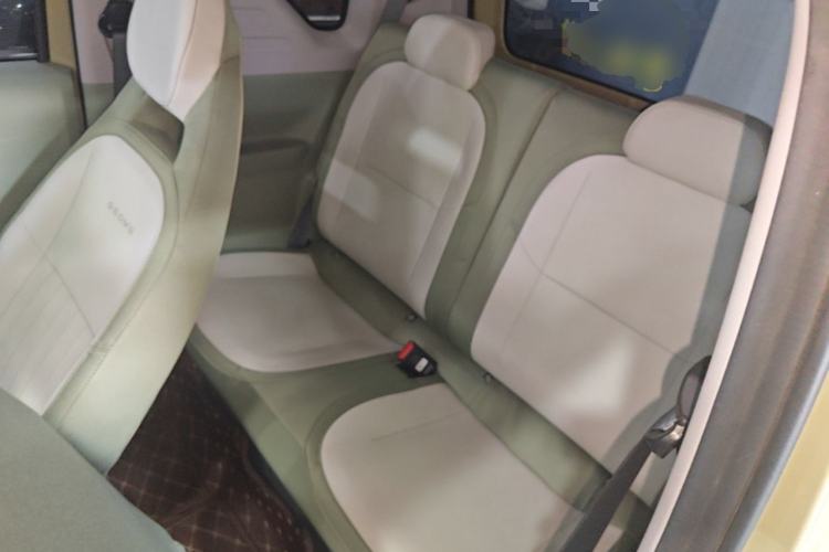 Used Geely Galaxy Panda 2025 210km Panda Rider Left Rear Seat