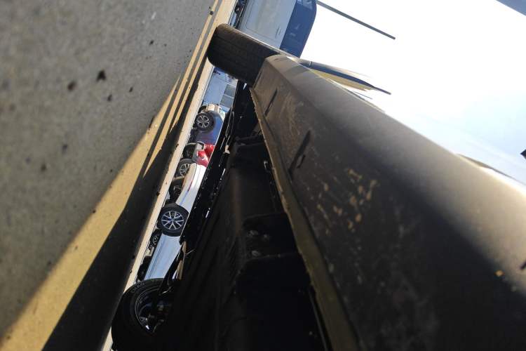 Used Geely Galaxy Panda 2025 210km Panda Rider Left Side Sill