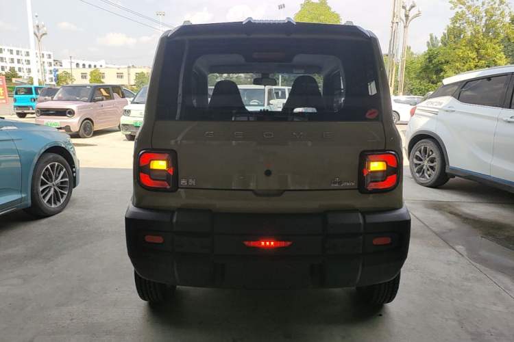 Used Geely Galaxy Panda 2025 210km Panda Rider Rear