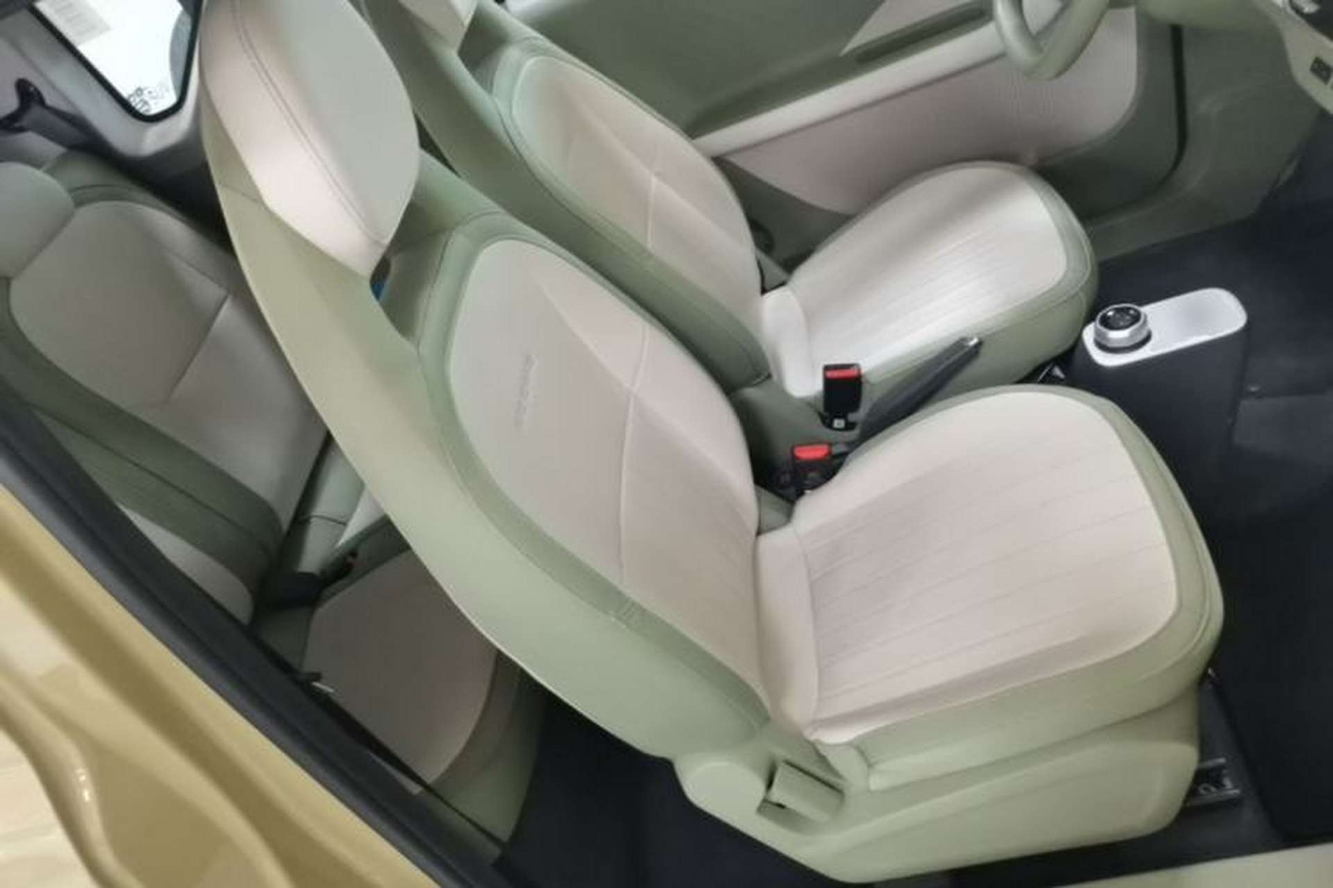 Used Geely Galaxy Panda 2025 210km Panda Rider Right Front Seat