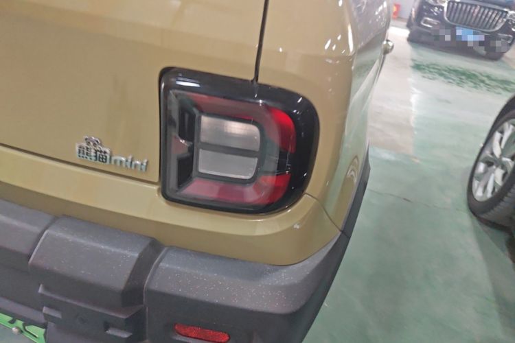 Used Geely Galaxy Panda 2025 210km Panda Rider Right Rear Taillight