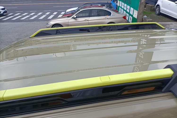 Used Geely Galaxy Panda 2025 210km Panda Rider Roof