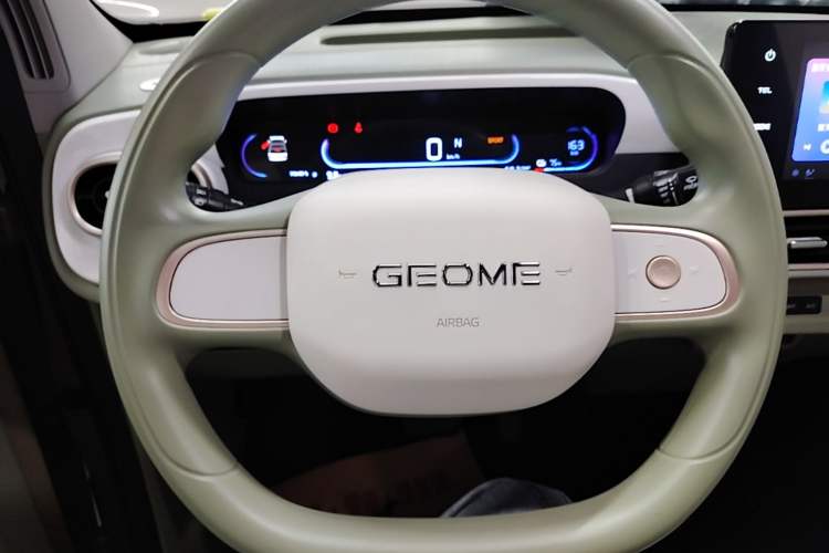Used Geely Galaxy Panda 2025 210km Panda Rider Steering Wheel