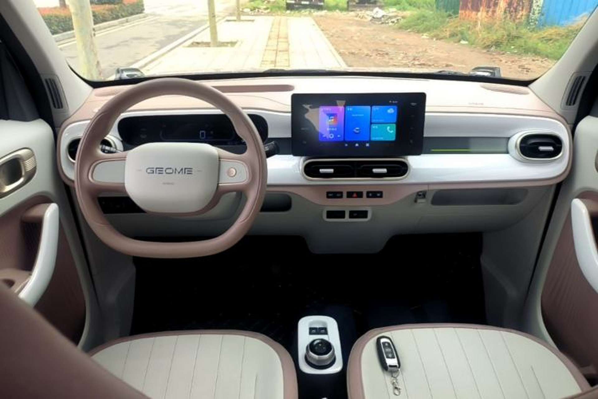 Used Geely Galaxy Panda 2025 210km Panda Kart Center Console