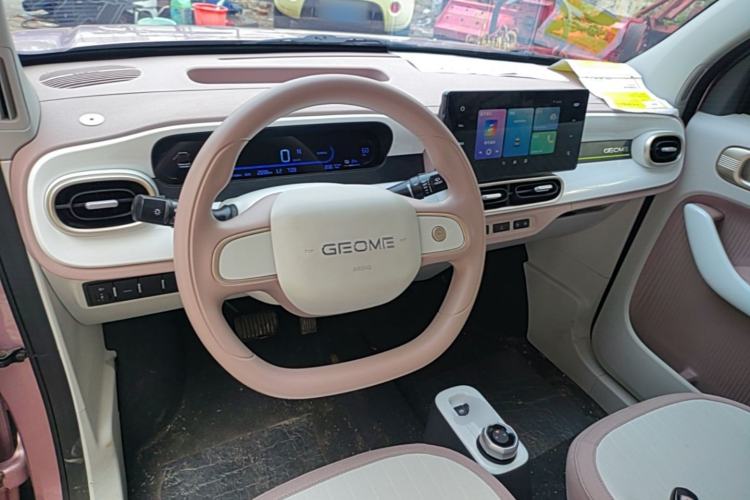 Used Geely Galaxy Panda 2025 210 km – Yuanqi Bear Center Console