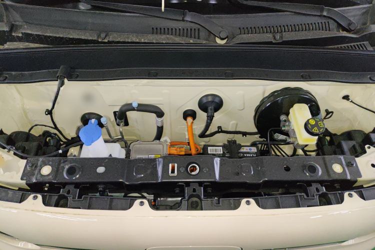 Used Geely Galaxy Panda 2025 210 km – Yuanqi Bear Engine Bay