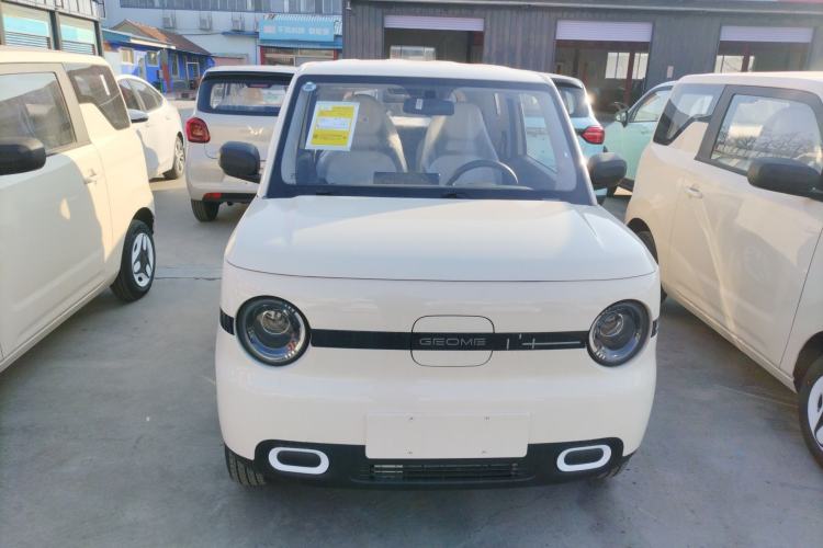 Used Geely Galaxy Panda 2025 210 km – Yuanqi Bear Front