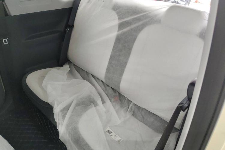 Used Geely Galaxy Panda 2025 210 km – Yuanqi Bear Left Rear Seat