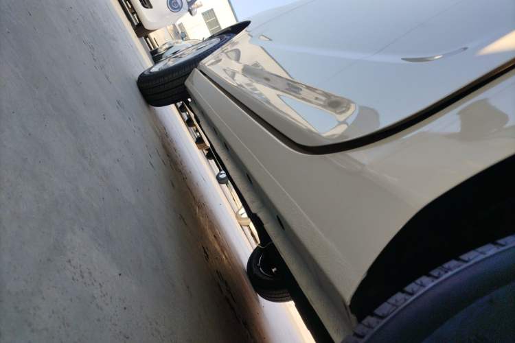 Used Geely Galaxy Panda 2025 210 km – Yuanqi Bear Left Side Sill