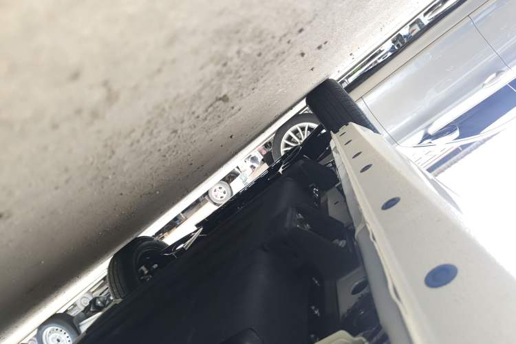 Used Geely Galaxy Panda 2025 210 km – Yuanqi Bear Left Side Sill