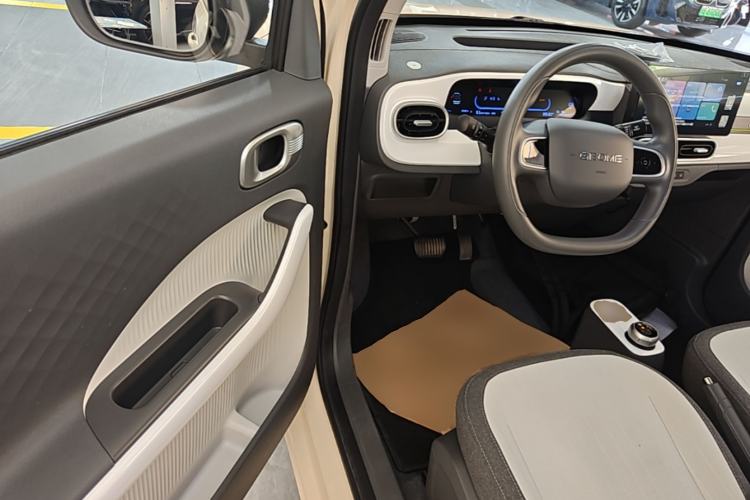 Used Geely Galaxy Panda 2025 210 km – Yuanqi Bear Steering Wheel