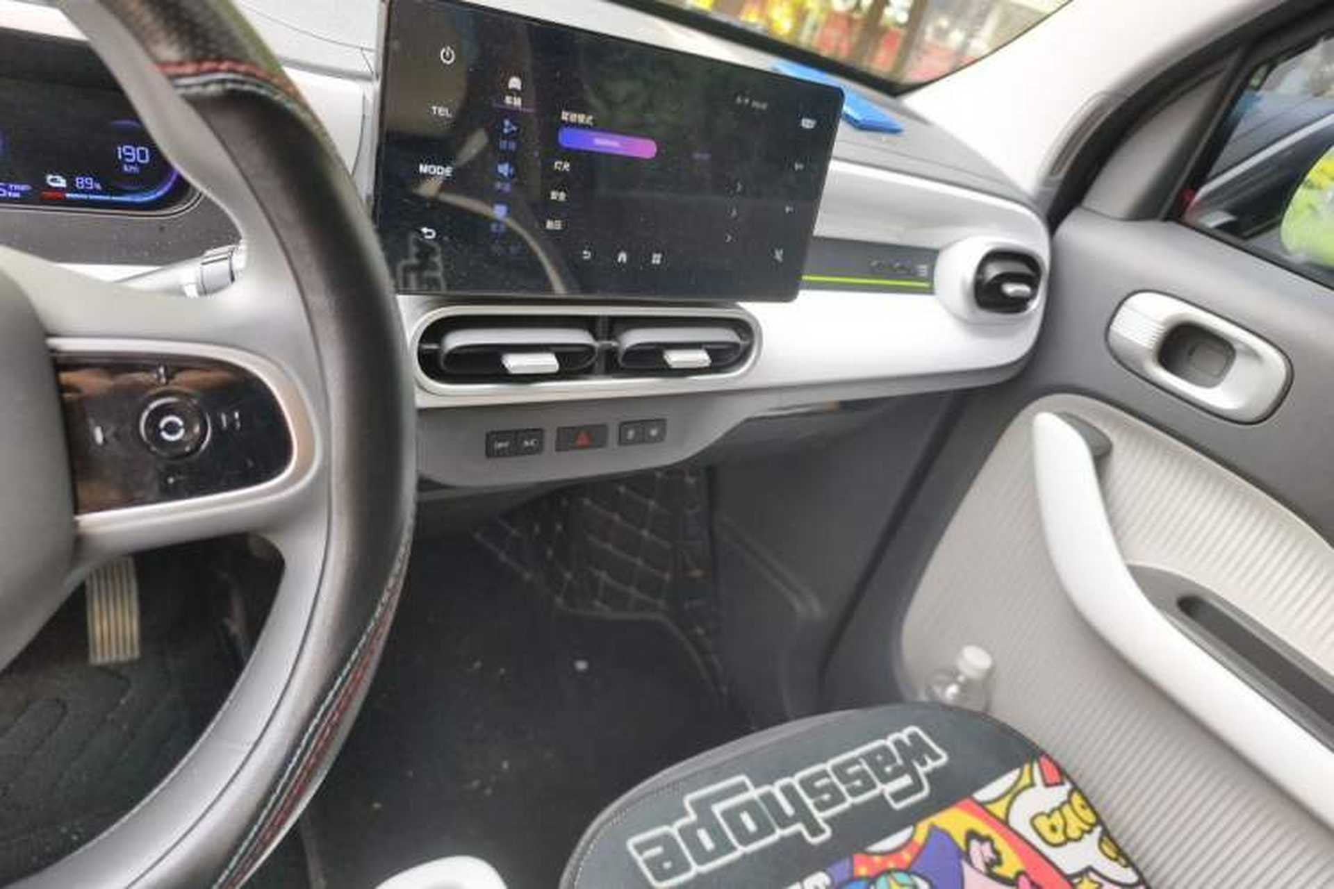 Used Geely Galaxy Panda 2025 210km Panda Kart Audio And AC Panel