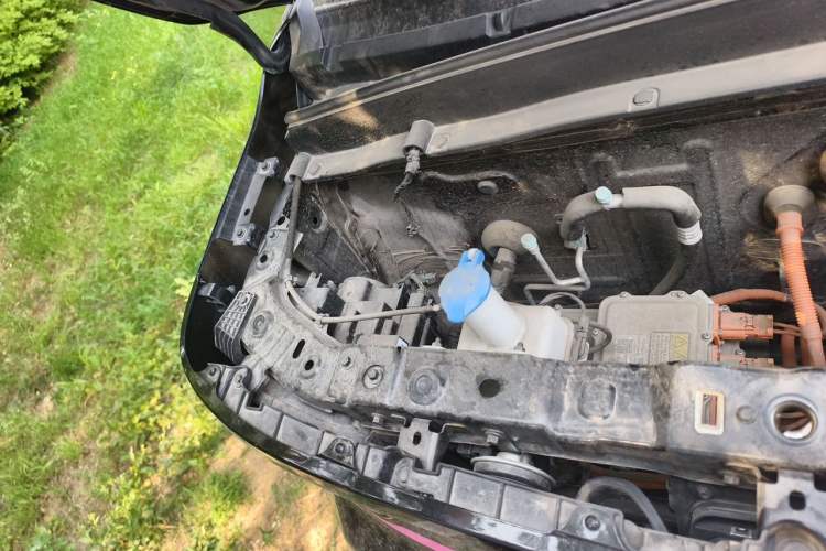 Used Geely Galaxy Panda 2025 210km Panda Kart Engine Bay Right