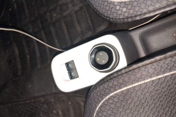 Used Geely Galaxy Panda 2025 210km Panda Kart Gear Lever