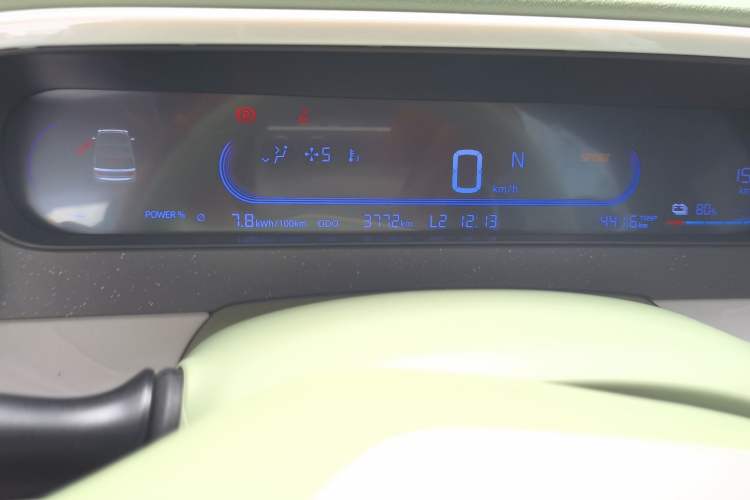Used Geely Galaxy Panda 2025 210km Panda Rider Odometer Close Up