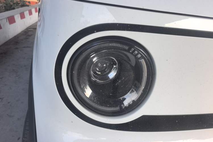 Used Geely Galaxy Panda 2025 210km Panda Kart Right Front Headlight
