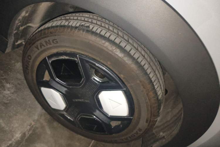 Used Geely Galaxy Panda 2025 210km Panda Kart Right Front Wheel Hub