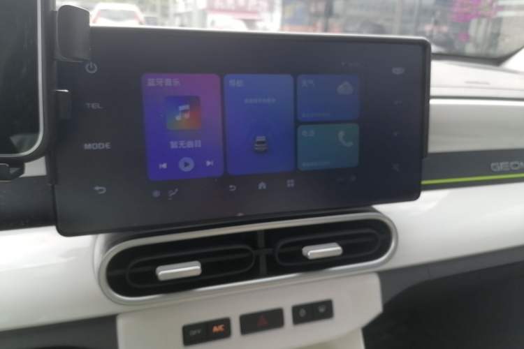 Used Geely Galaxy Panda 2025 210km Panda Kart Audio And AC Panel