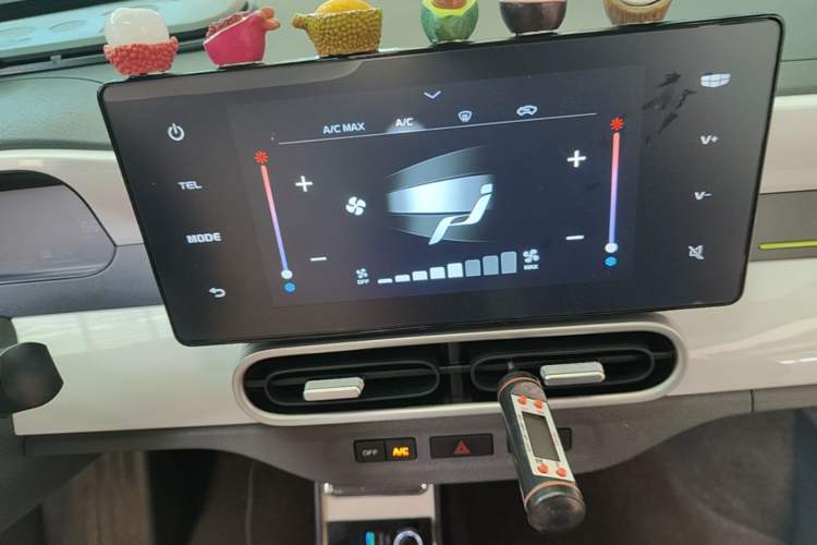 Used Geely Galaxy Panda 2025 210km Panda Kart Audio And AC Panel