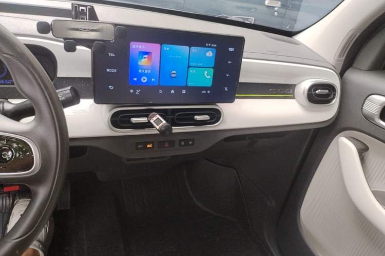 Used Geely Galaxy Panda 2025 210km Panda Kart Audio And AC Panel