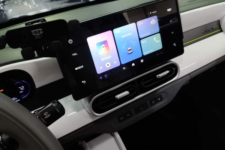 Used Geely Galaxy Panda 2025 210km Panda Kart Audio And AC Panel