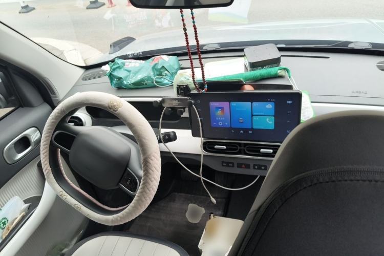 Used Geely Galaxy Panda 2025 210km Panda Kart Center Console