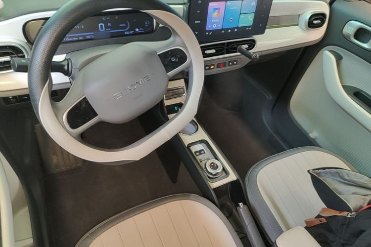 Used Geely Galaxy Panda 2025 210km Panda Kart Center Console