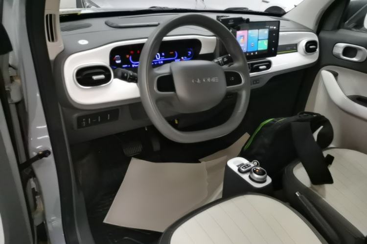 Used Geely Galaxy Panda 2025 210km Panda Kart Center Console