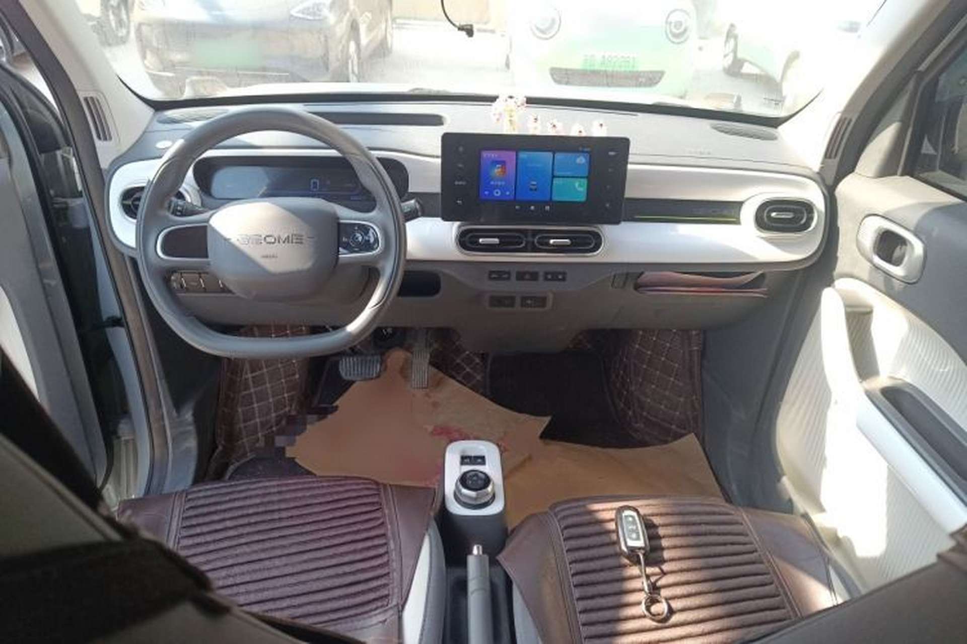 Used Geely Galaxy Panda 2025 210km Panda Kart Center Console