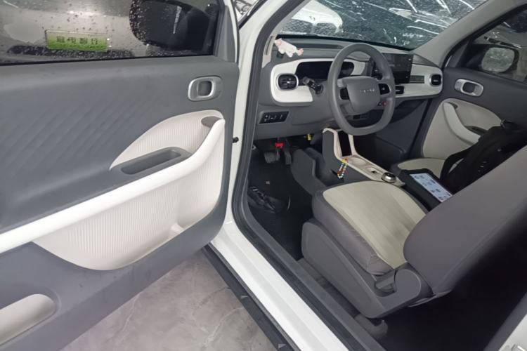 Used Geely Galaxy Panda 2025 210km Panda Rider Driver Seat