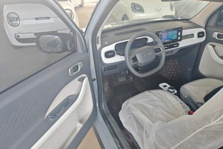 Used Geely Galaxy Panda 2025 210km Panda Kart Driver Seat