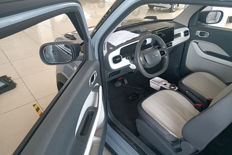 Used Geely Galaxy Panda 2025 210km Panda Kart Driver Seat