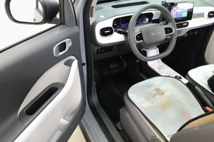 Used Geely Galaxy Panda 2025 210km Panda Kart Driver Seat