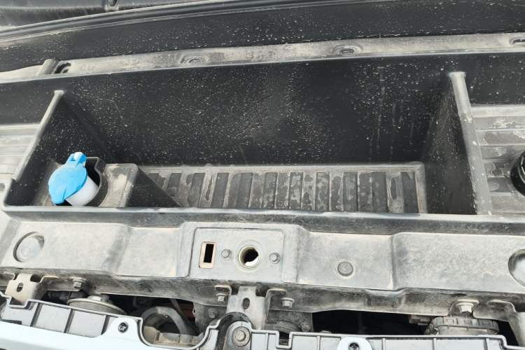 Used Geely Galaxy Panda 2025 210km Panda Kart Engine Bay