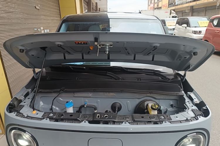 Used Geely Galaxy Panda 2025 210km Panda Kart Engine Bay