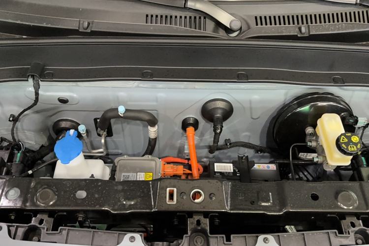 Used Geely Galaxy Panda 2025 210km Panda Kart Engine Bay